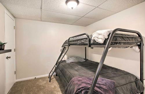 Family Home with Deck, Yard, Dock on Rock River - Foto 31