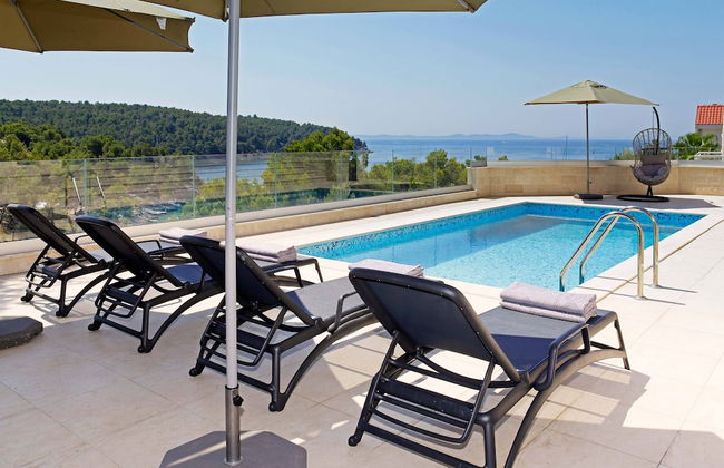 Beachfront villa Senses for 12 in Milna - Foto 54