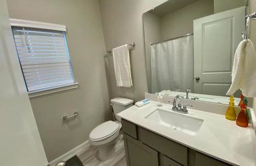 4-BR Getaway Ideal for Families - Foto 9