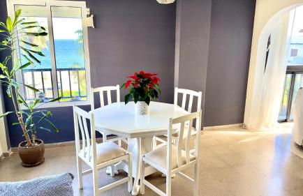 Beachfront Apartment Sabinillas - Photo 6