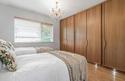 Villa 10 min bus to Oxford train - Foto 50