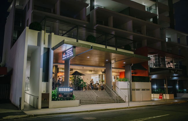 The Edge Apartment Hotel - Photo 26