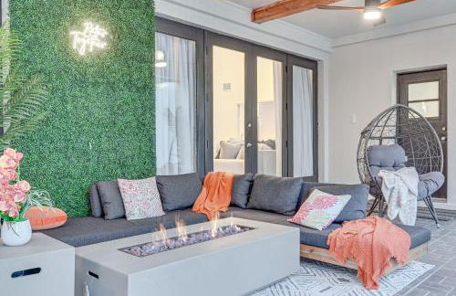 Exciting Valrico Villa with Private Pool and Game Room - Foto 35