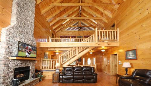 Majestic Manor - Five Bedroom Cabin - Foto 3