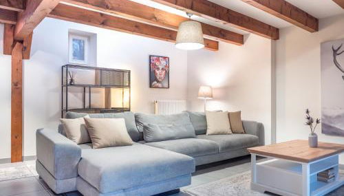 Résidence de 80 m2 avec balcon & cour alsacienne - début Route des Vins - Foto 2