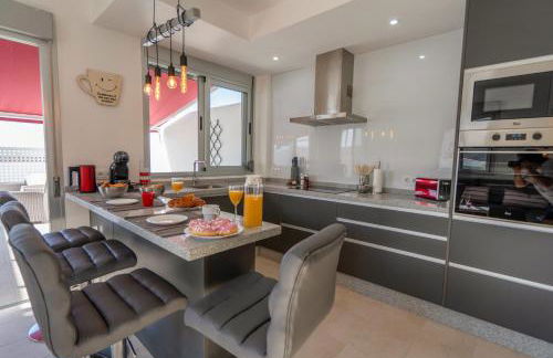 Luxurious apartment with large terrace and sea views - Foto 15