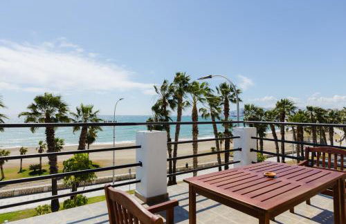 Loft con gran terraza en primera linea de playa - Photo 5