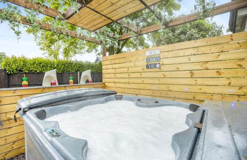 Rose Cottage - Photo 24