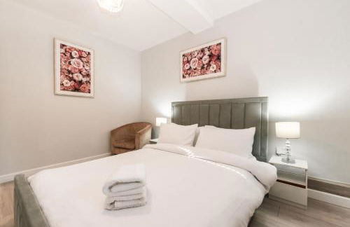Central 3 Bed Apartment Southampton Perfect for Short & Long Stay Close to Shops - Foto 7