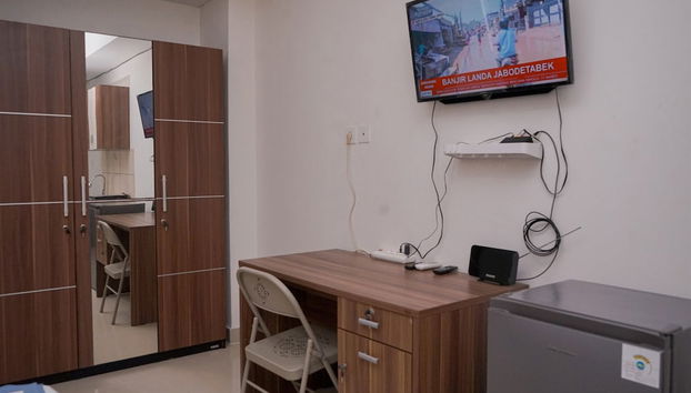 Minimalist And Spacious Studio Apartment At Paramount Skyline - Foto 3, Habitación