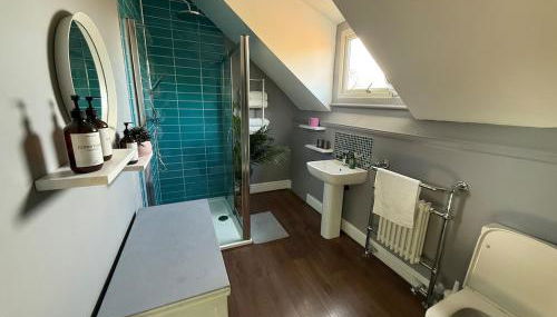 Chorlton Stylish & Convenient - Foto 5