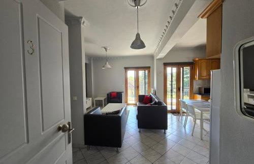 Cave Apartments - Photo 5