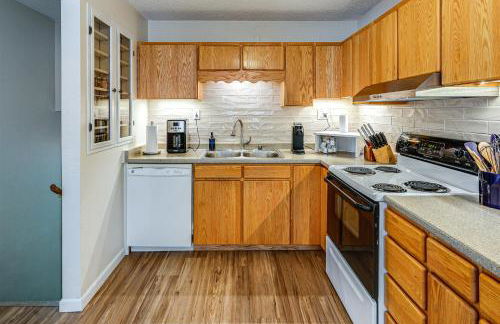 Riverside Retreat Cozy Fairbanks Home with View - Foto 11