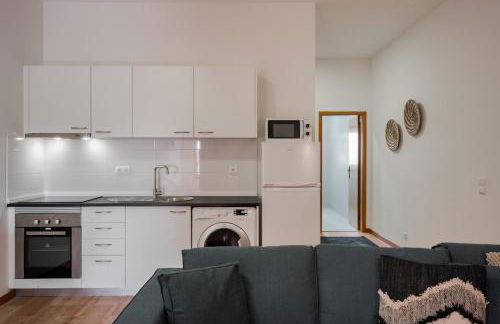 Modern studio near Metro - Photo 8