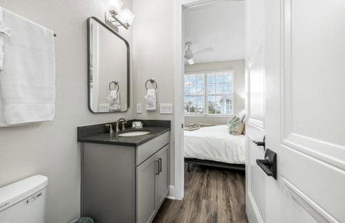 Coastal Escape at Hunter's Point - Foto 39