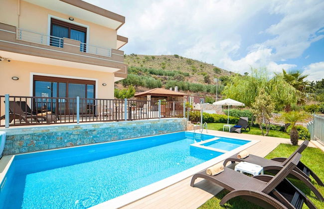 3 Villas Next to Each Other with Pool & Sea View - Foto 15