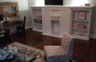 North Chicago Home - Photo 16