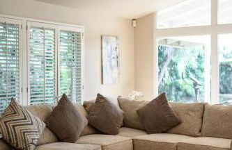 Airy Large Backyard Oasis Perfect Family Getaway - Foto 17