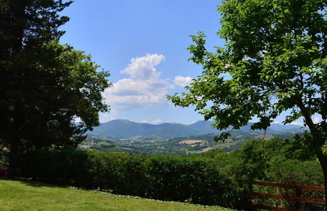 Spacious Villa With Pool in Fabriano Italy - Foto 73