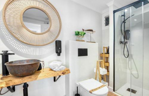 AP-7 XimoApartments con VISTAS ESPECTACULARES AL MAR - Photo 28