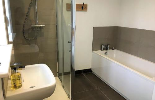 STUNNING FARM COTTAGES at South Downs Rural Retreats - Foto 33