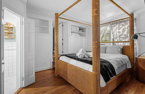 7BR Historic Estate Private Yard Near DC and Old Town - Vassar - Foto 30