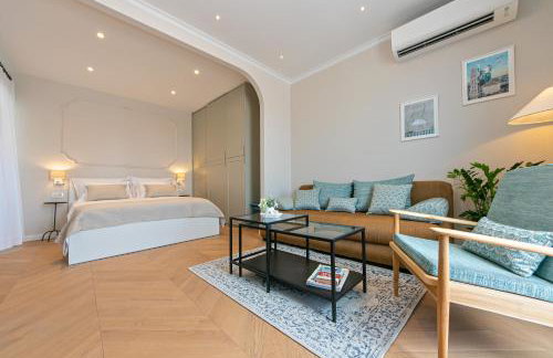 Split Eye Apartment - Photo 4