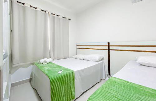 Apto Térreo com 2 quartos (ambos com ar split), sendo 1 suíte, internet privativa 300MBPS, no Residencial Vila Regina, condominio com piscina e área gourmet bem próximo a praia de Taperapuã - Foto 37