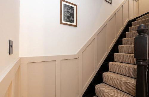 Railway House - Central Warrington - Sleeps 6 - Foto 17