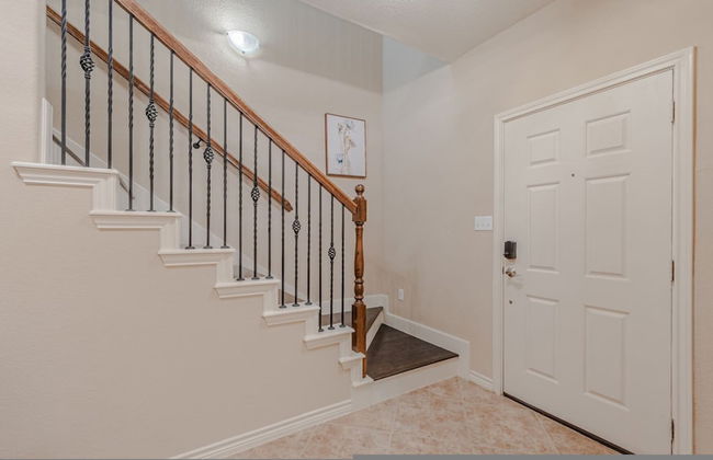 The Castle by the Lake w Pool Balcony Grandscape - Foto 24