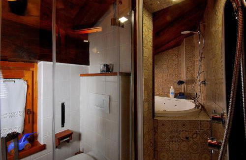 Aparthotel Foyer d'antan SUITE con caminetto hammam o vasca idromassaggio - Foto 12