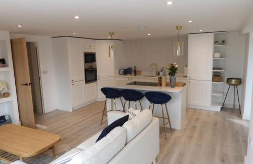 Fabulous Ground Floor Apt Adjacent to Beach - Foto 1