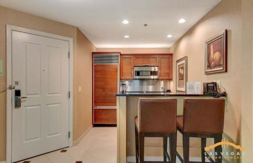 MGM Signature-17-801 1Br2Ba F1 Strip View Balcony - Foto 27