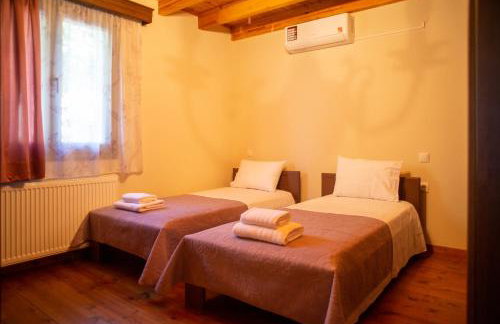 Agnes Cottage House - Photo 12