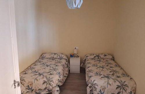 Casa a pie de playa, con patio. Zona Miramar. - Foto 16