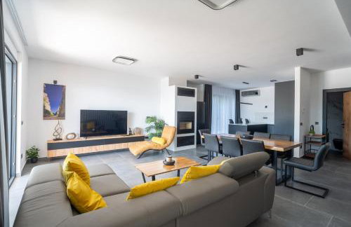 Beachfront Escape Villa Nevera - Foto 26