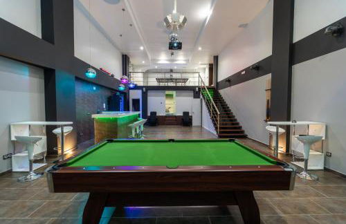 Luxury Vacation Villa - Photo 47