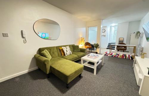 Cosy Studio Escape in Ilkeston with Netflix - Foto 6