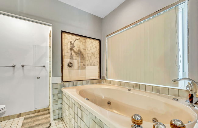 Casa Flamingo Intracoastal Heated Pool - Photo 23