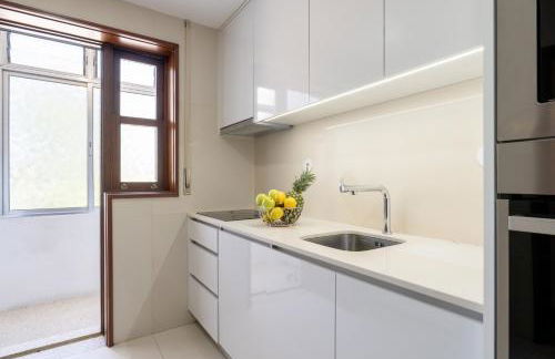 Bright & Spacious Flat by Host Wise - Foto 31