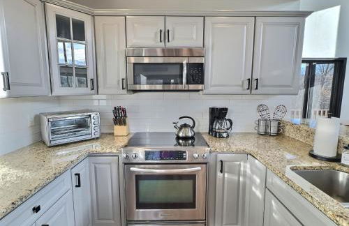 The Ridge Chalet in Ellicottville Hot Tub & Sauna - Foto 9