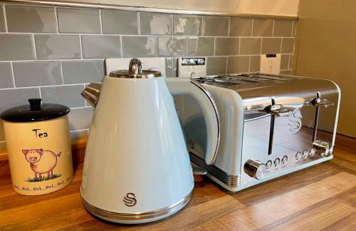 Miners cottage(1840)Nr. Brecon,Tower Zip & Bike Pk - Photo 10