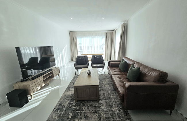 Dolphin Ridge Seaside Apartment - Photo 13