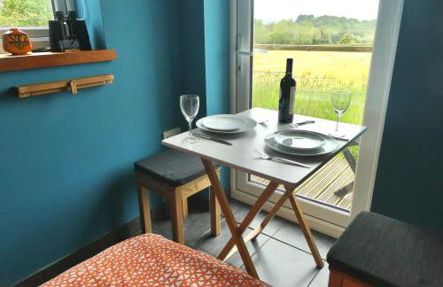 Little Trenoweth, apartment with rural country views near Saltash - Photo 8