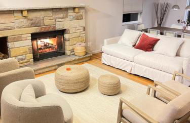 Poconos Modern Chalet I Hot Tub I Home Theater I Fenced Yard I Pet Friendly - Foto 16