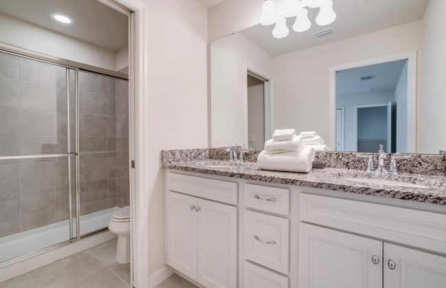 8 Bed 6 Ba Villa with Games, Pool & Spa - Foto 44