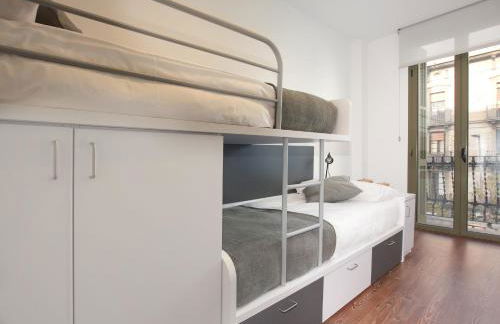 AB Montjuic - Foto 45