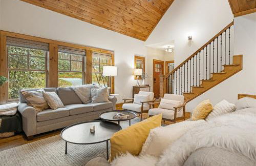 Blowing Rock Cabin Hot Tub Lake & Trout Stream 3 King Suites 2 Fireplaces - Foto 12
