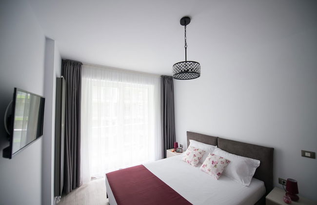 Mamaia Alezzi - Foto 19