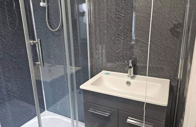 Charming and Compact Studio in Bridgend - Foto 9